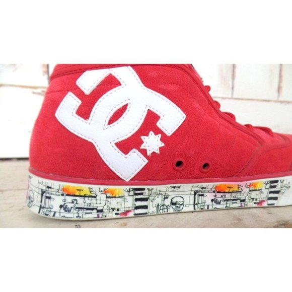 Red DC skater tennis shoes/red suede leather sneakers/skull/grafitti art - Picture 3 of 8